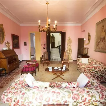 Villa Catalunya Casas Impressive And Idyllic Mansion For Up To 40 People! Banyeres del Penedes